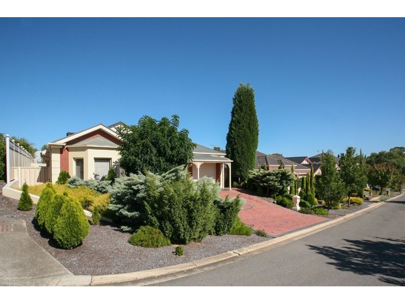 9 Rokewood Cct, Golden Grove SA 5125