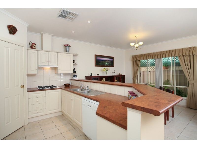 9 Rokewood Cct, Golden Grove SA 5125