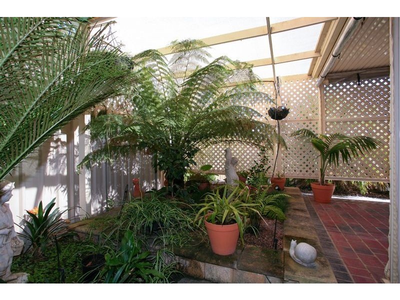 9 Rokewood Cct, Golden Grove SA 5125