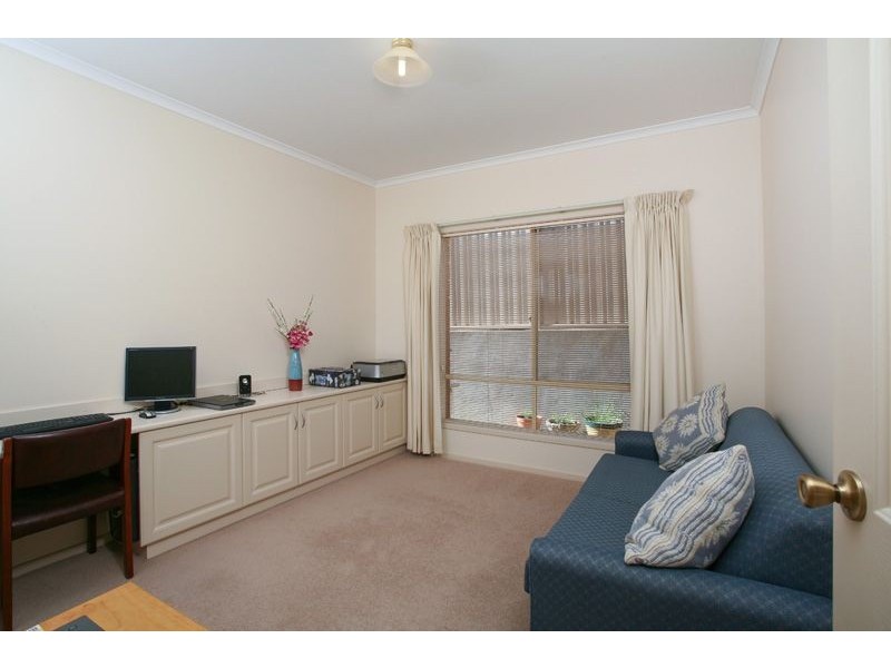 9 Rokewood Cct, Golden Grove SA 5125