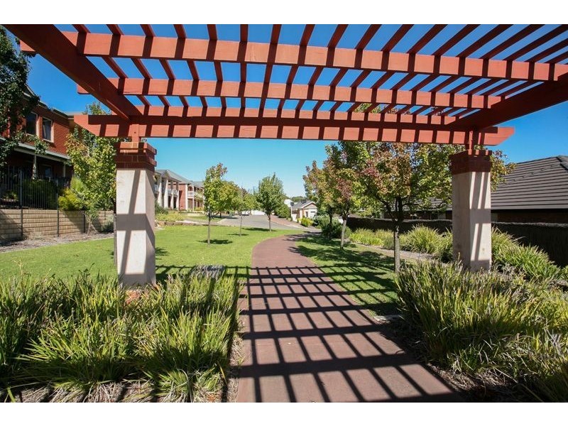 9 Rokewood Cct, Golden Grove SA 5125