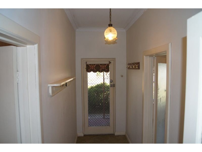 21 Edgecombe St, Woodville North SA 5012