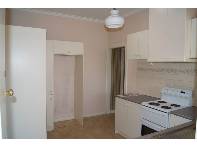 21 Edgecombe St, Woodville North SA 5012