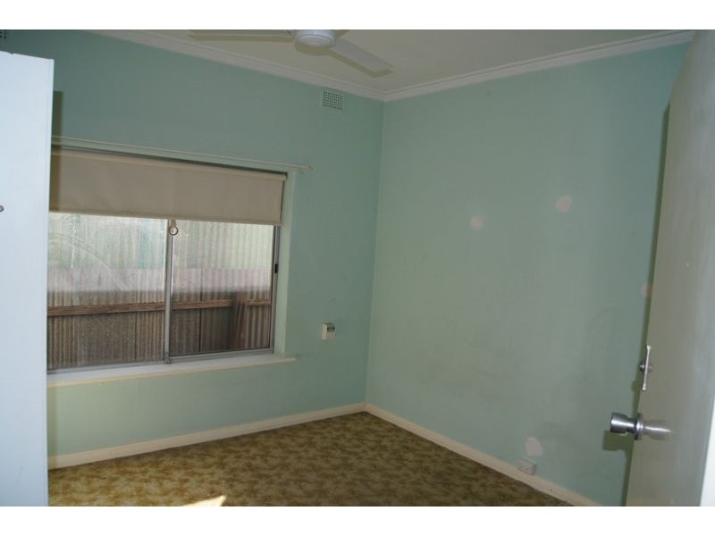 21 Edgecombe St, Woodville North SA 5012