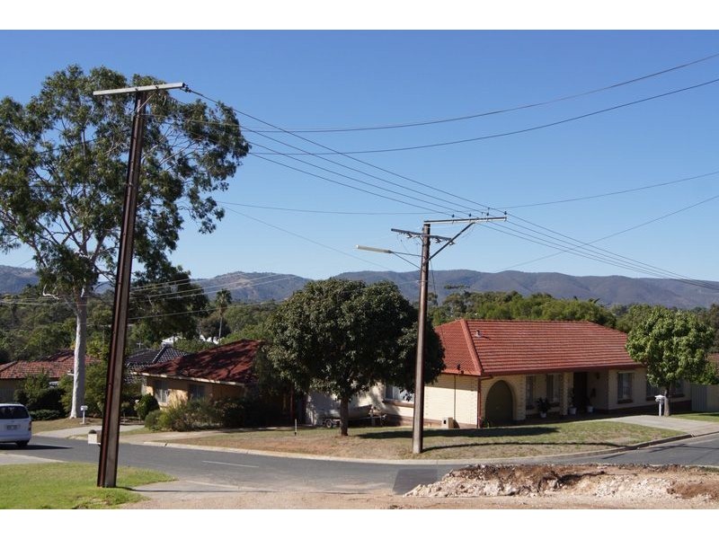 74 Knightsbridge Ave, Valley View SA 5093