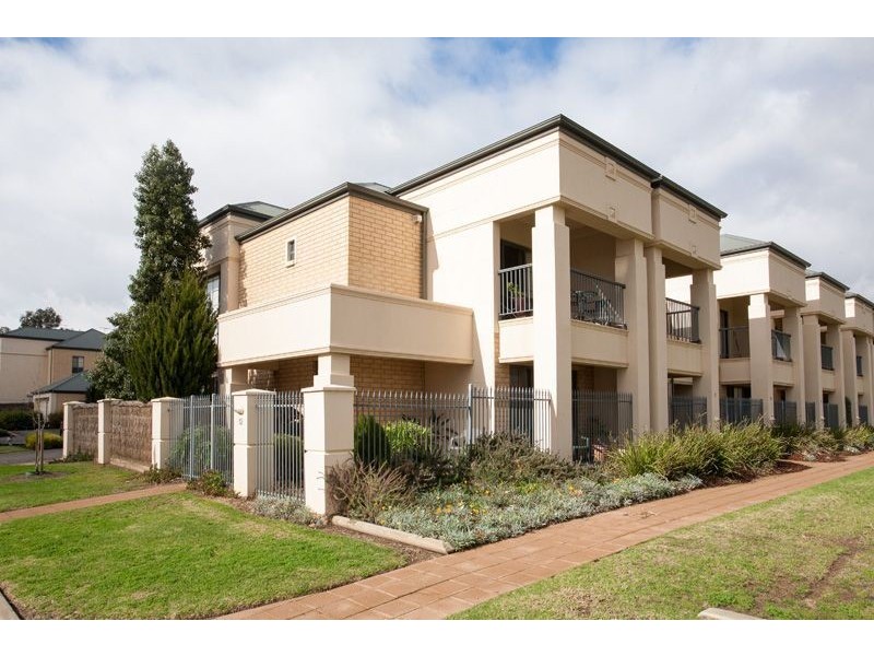 12/16 Parkdale Crescent, Mawson Lakes SA 5095