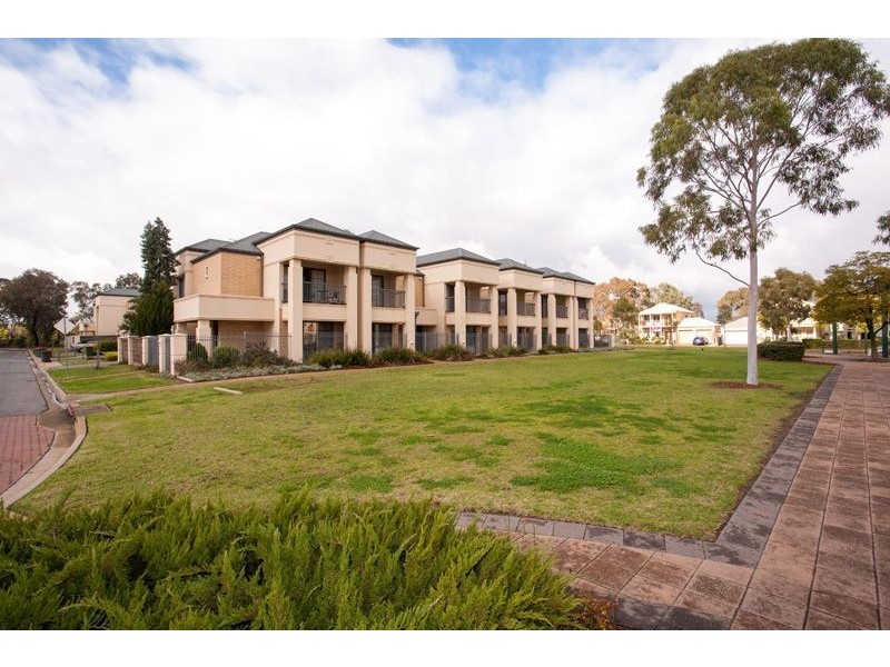 12/16 Parkdale Crescent, Mawson Lakes SA 5095