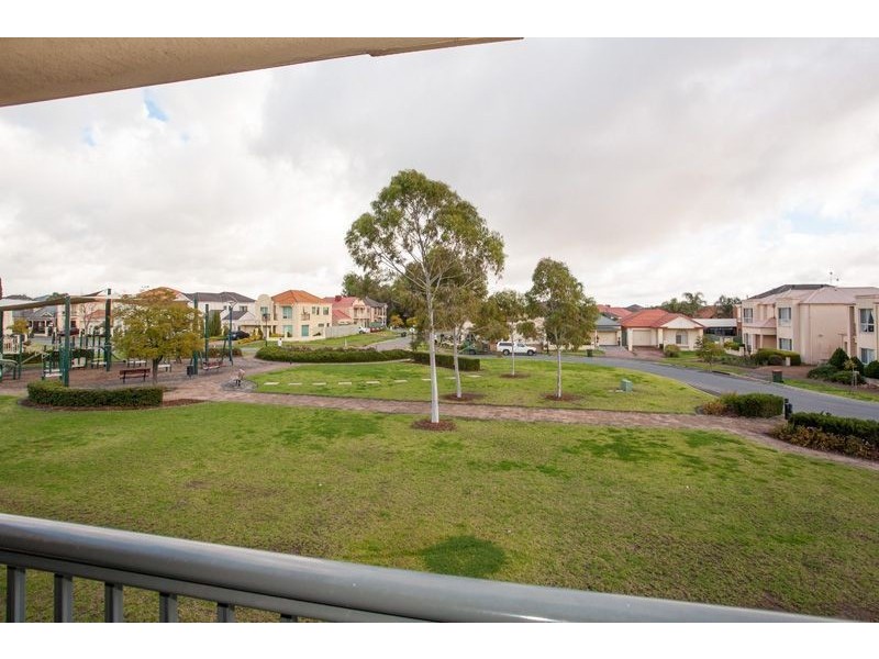 12/16 Parkdale Crescent, Mawson Lakes SA 5095