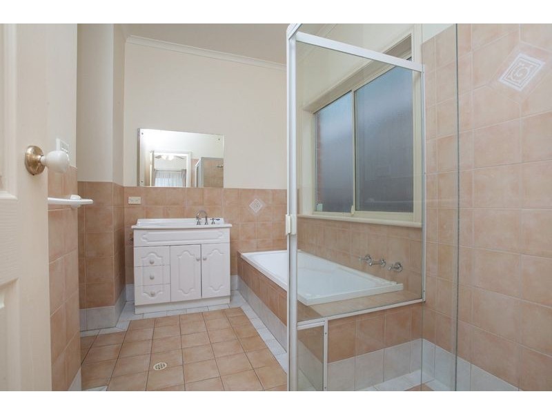 19 Brooklyn Chase, Greenwith SA 5125