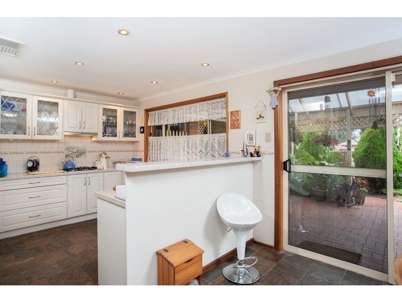 2 Lawson Court, Golden Grove SA 5125