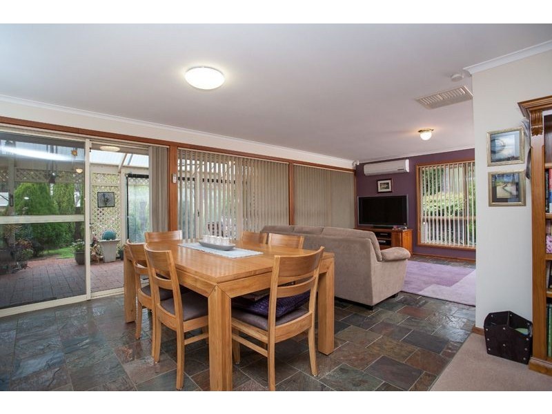 2 Lawson Court, Golden Grove SA 5125