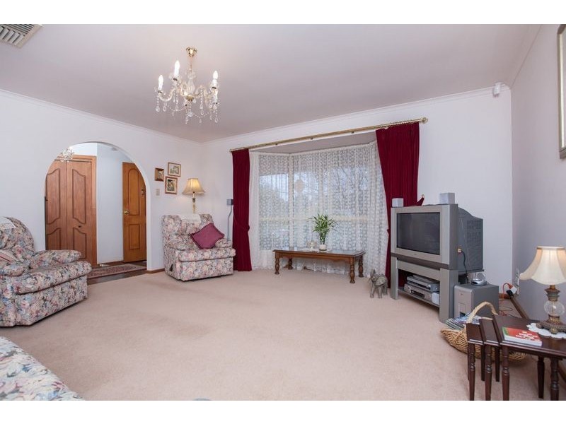 2 Lawson Court, Golden Grove SA 5125