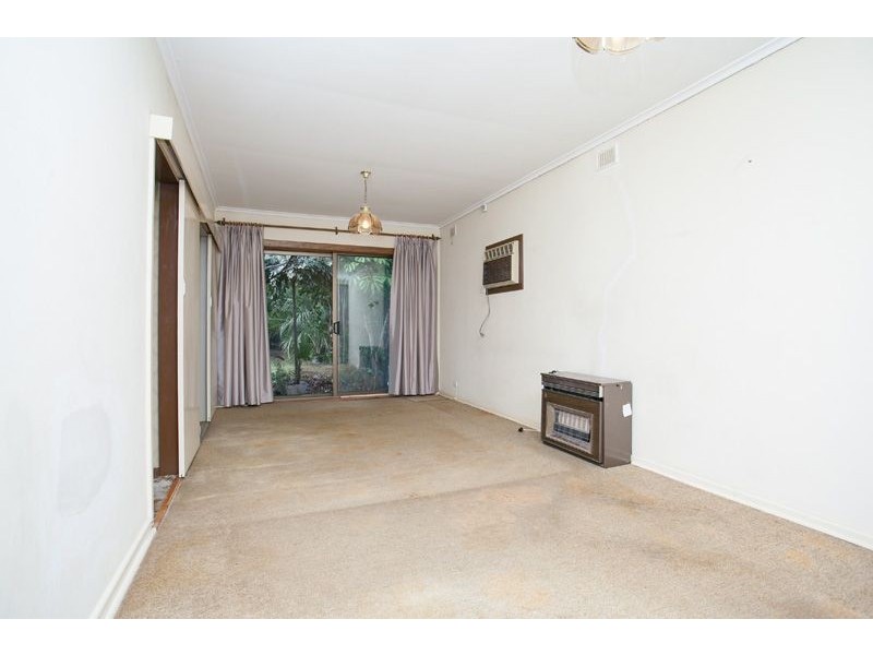 6 Kimba Road, Para Hills SA 5096