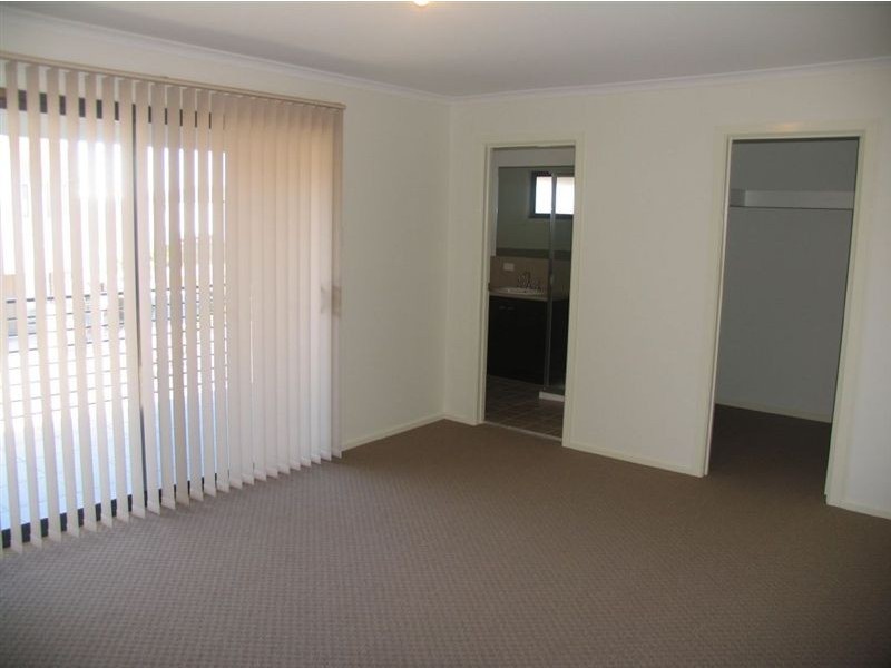 41 The Strand, Mawson Lakes SA 5095