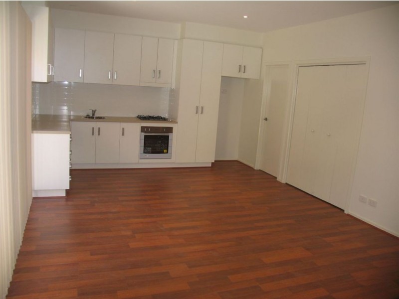 41 The Strand, Mawson Lakes SA 5095