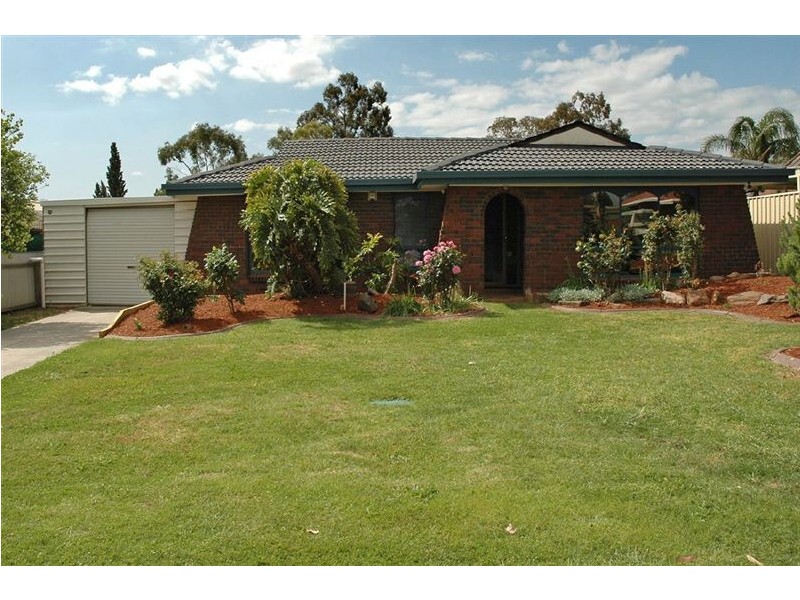 28 Allchurch Avenue, Redwood Park SA 5097