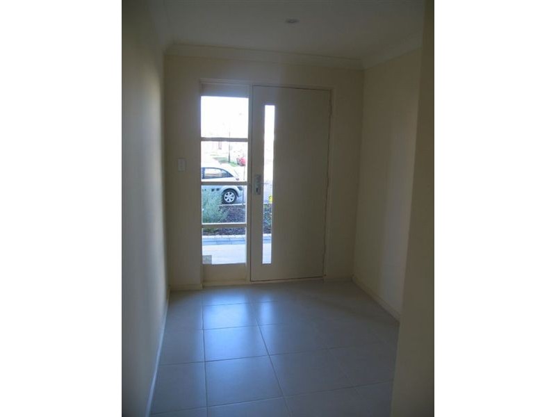 2/20-22 Phillipson Circuit, Mawson Lakes SA 5095