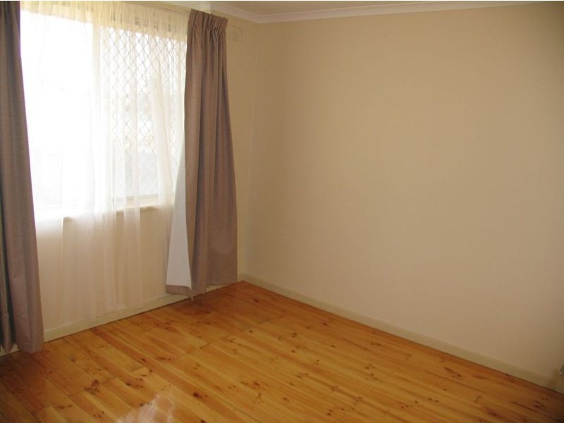 13 Shakespear Way, Para Hills SA 5096