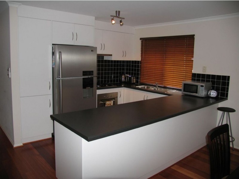 10/4 Baudin Avenue, Fairview Park SA 5126