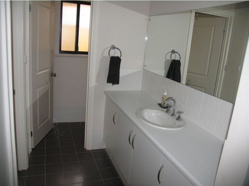 10/4 Baudin Avenue, Fairview Park SA 5126