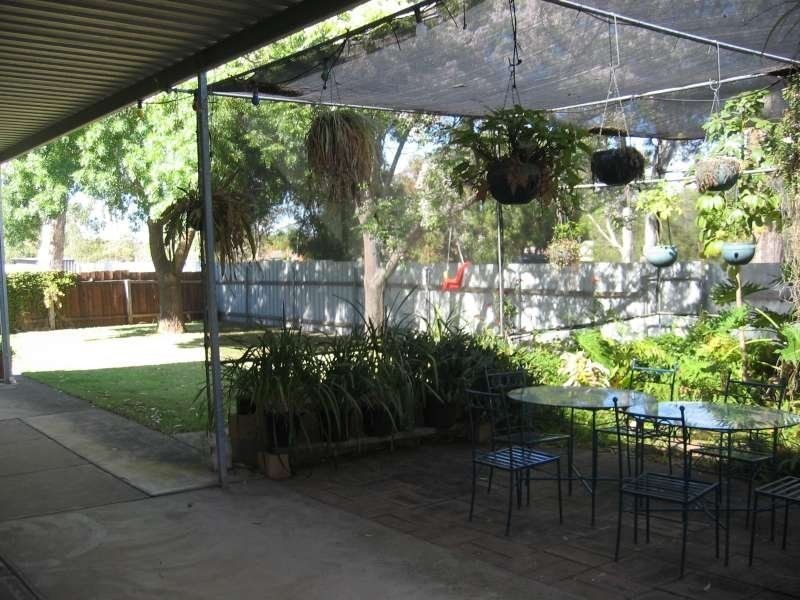 15 Paginton Crescent, Elizabeth East SA 5112