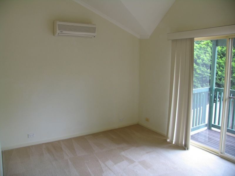 1/5 Griffin Place, Wynn Vale SA 5127