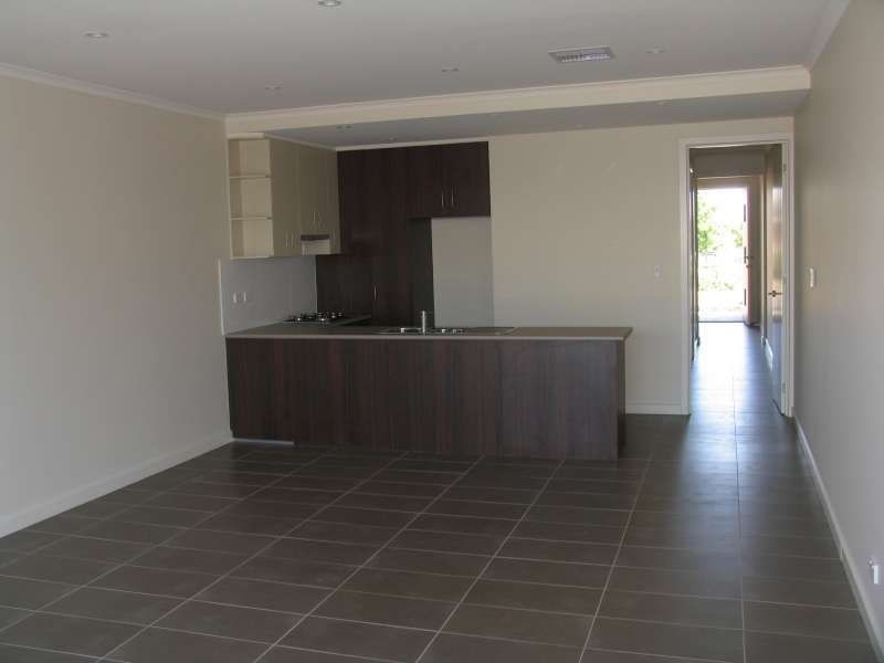 49C Trinity Circuit, Mawson Lakes SA 5095