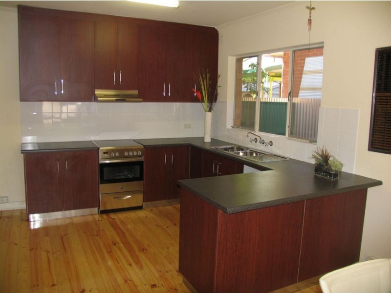 9 Redwood Street, Rostrevor SA 5073