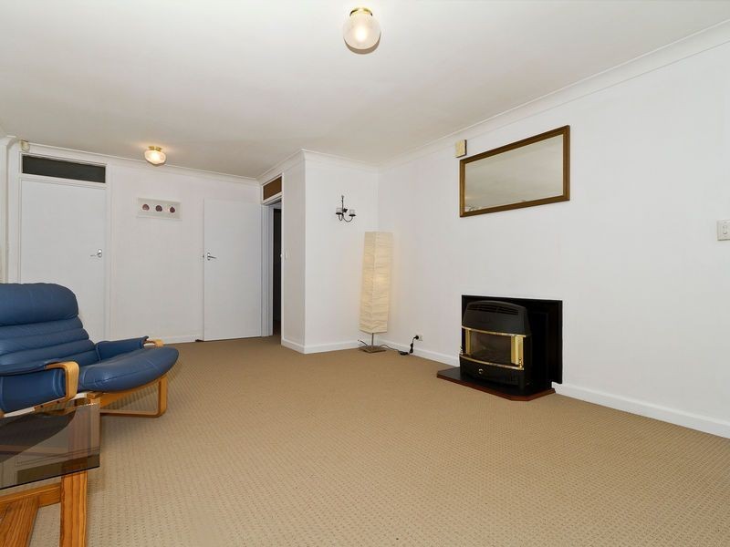 18 Cronulla drive, Redwood Park SA 5097