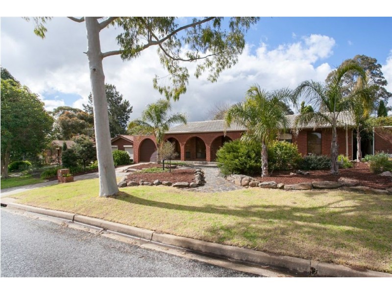 22 Pelsaert Avenue, Fairview Park SA 5126