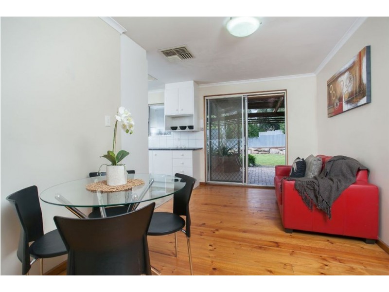 22 Pelsaert Avenue, Fairview Park SA 5126