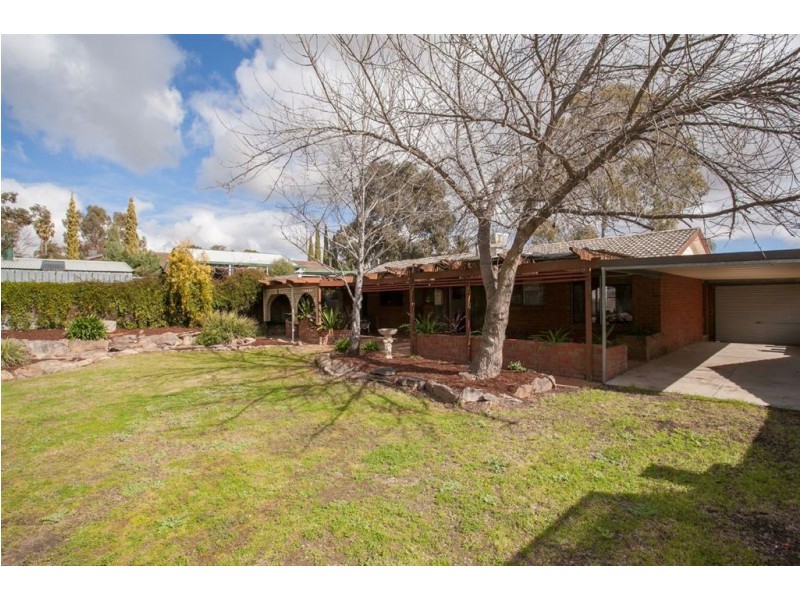 22 Pelsaert Avenue, Fairview Park SA 5126