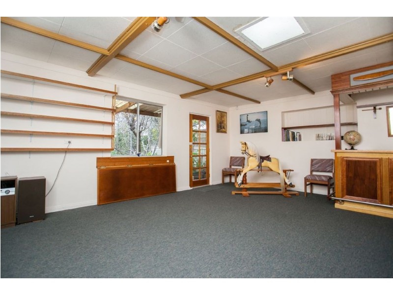 8 Greenway Drive, Surrey Downs SA 5126