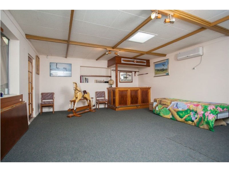 8 Greenway Drive, Surrey Downs SA 5126