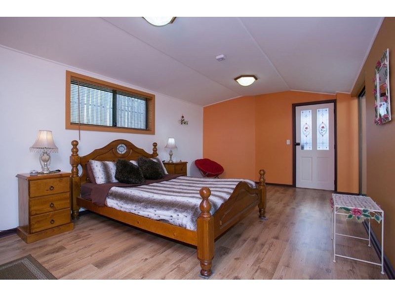 34 Baraga Grove, Modbury Heights SA 5092