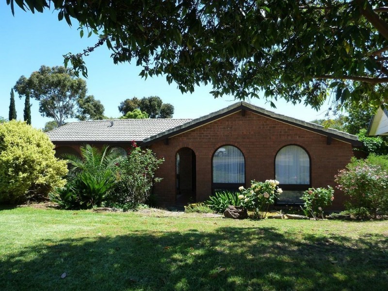37 Baxter Avenue, Surrey Downs SA 5126