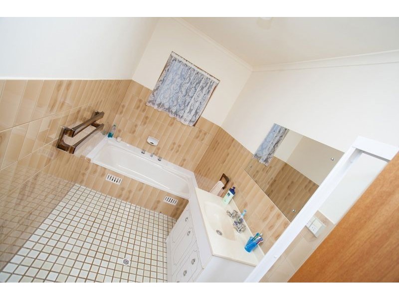 39 Toovis Ave, St Agnes SA 5097