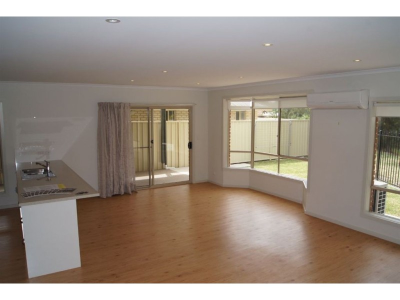 12 Berri Road, Hope Valley SA 5090