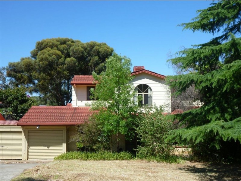 6 Judy Ave, Redwood Park SA 5097