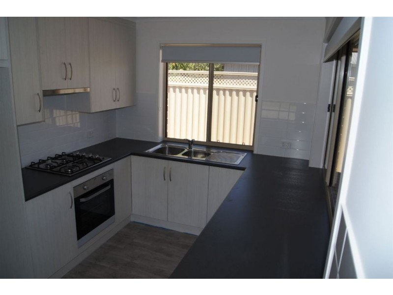 4 Blackburn Court, Woodville North SA 5012