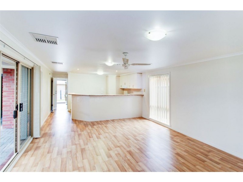 4 Kirkby Circuit, Greenacres SA 5086