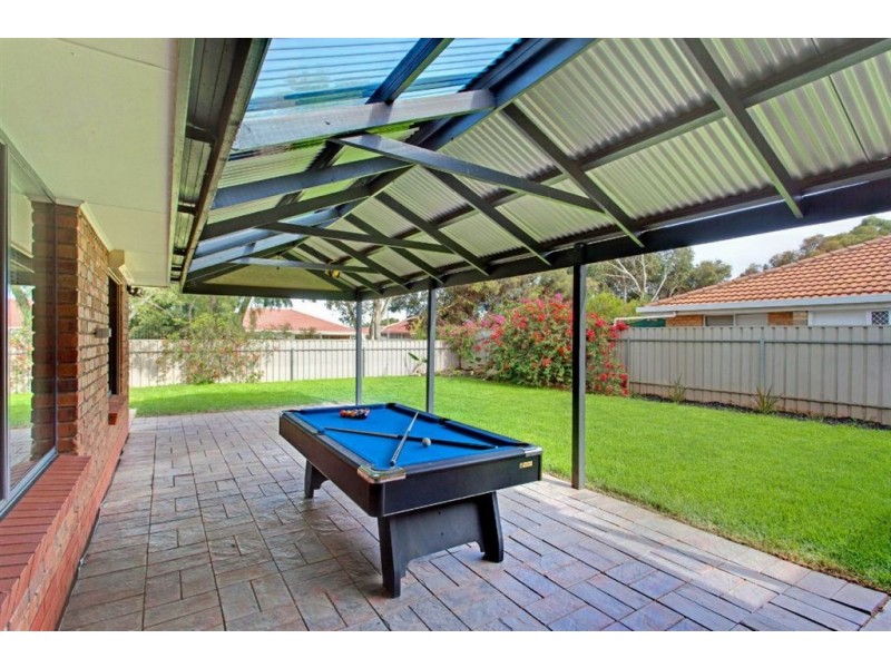 8 Duchess Court, Paralowie SA 5108