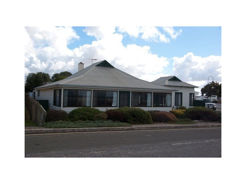 3 Marine Parade, Port Vincent SA 5581