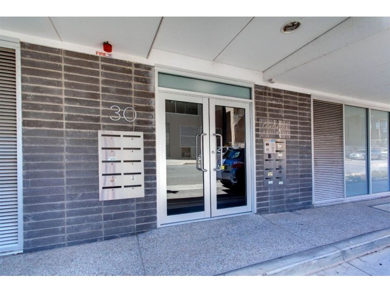 2/30 Metro Parade, Mawson Lakes SA 5095