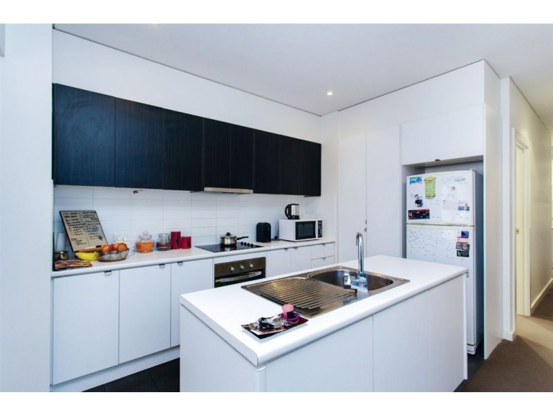 2/30 Metro Parade, Mawson Lakes SA 5095