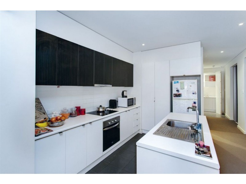 2/30 Metro Parade, Mawson Lakes SA 5095