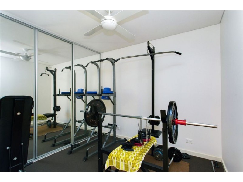 2/30 Metro Parade, Mawson Lakes SA 5095