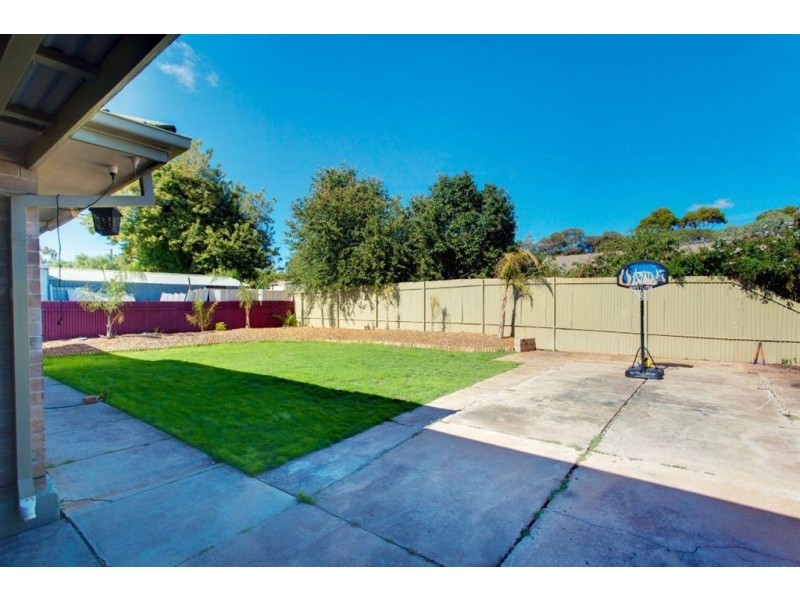 30 Beaminster Road, Elizabeth Park SA 5113