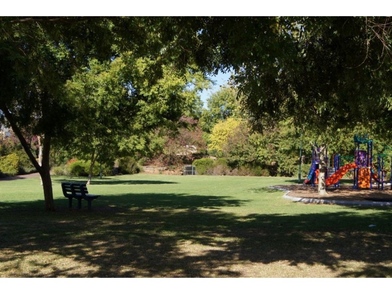 6 Lake Eyre Close, Greenwith SA 5125