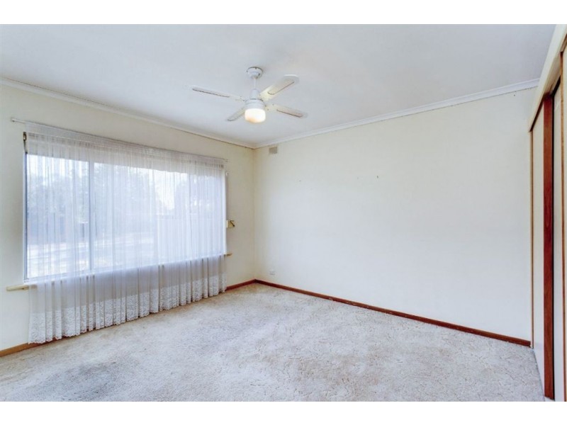 39 Todd Road, Para Hills SA 5096